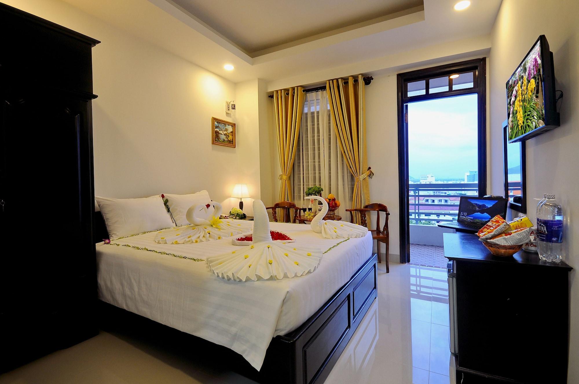 Full House Hotel Nha Trang Eksteriør bilde