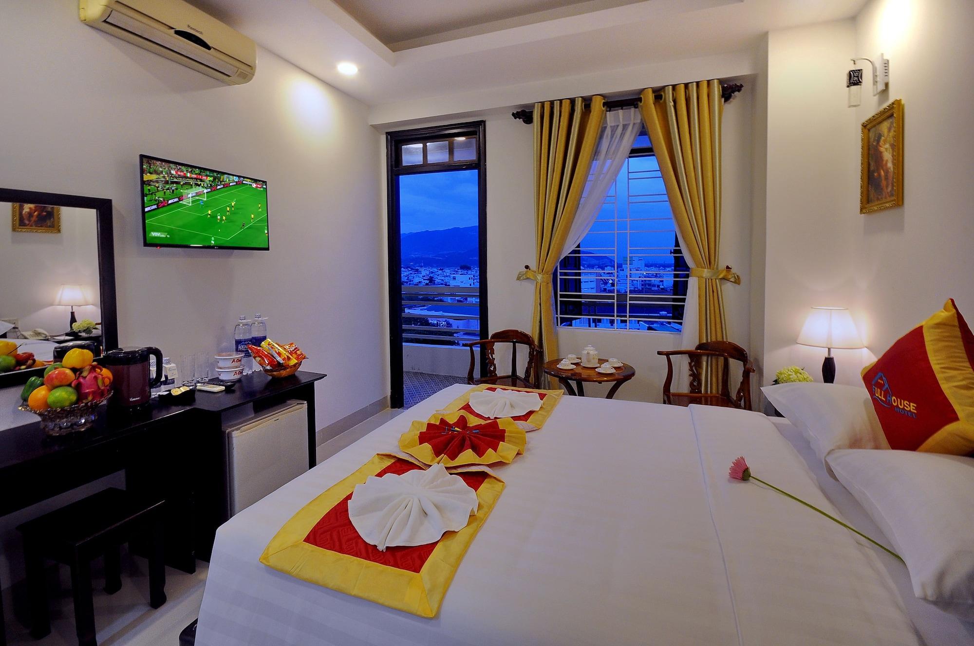 Full House Hotel Nha Trang Eksteriør bilde